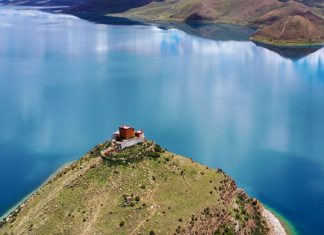 Khám phá ngôi chùa Rituo “cô đơn nhất thế giới” khi du lịch Tây Tạng Khám phá ngôi chùa Rituo